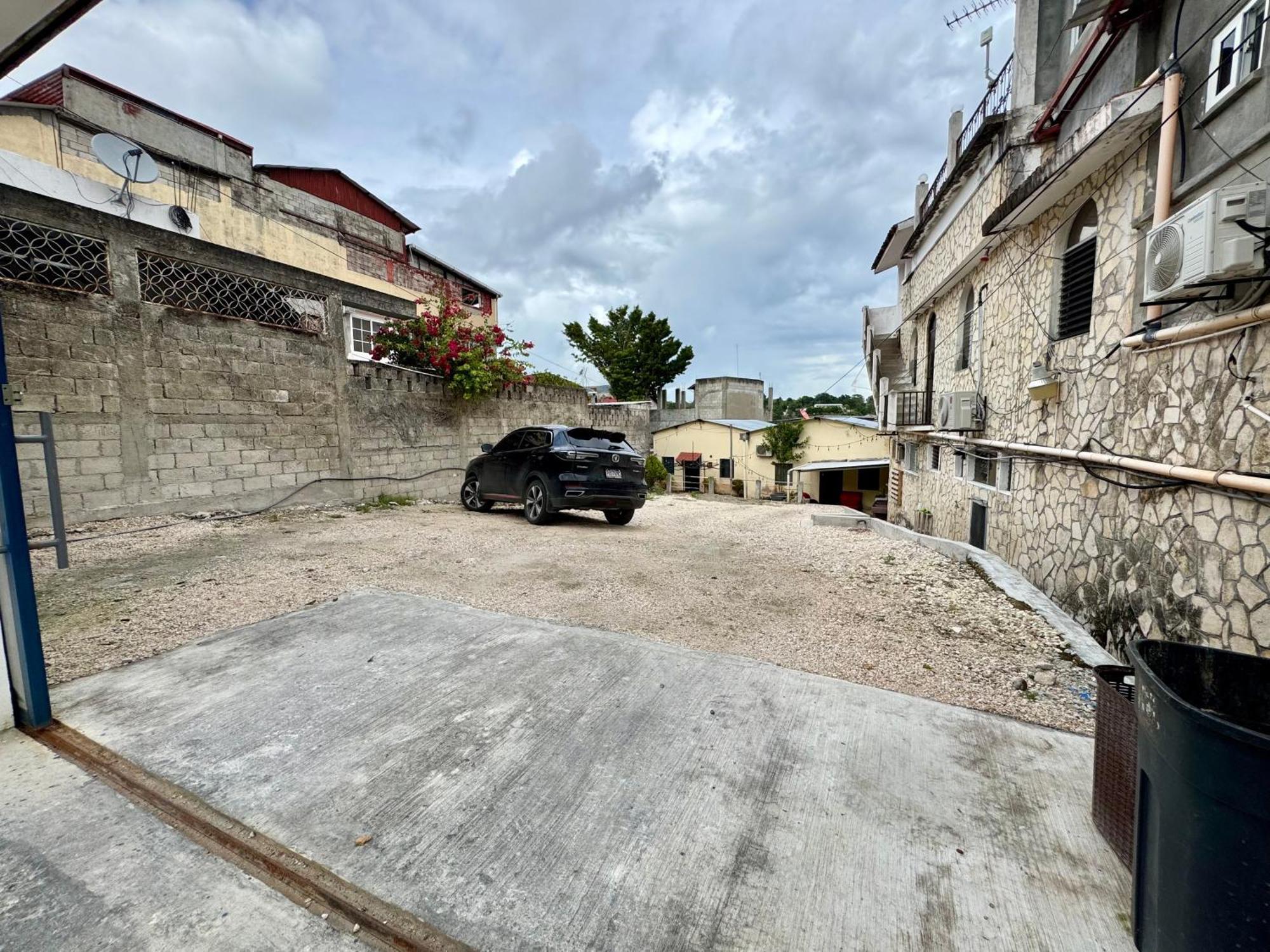 Hostal Inn 2 فلوريس المظهر الخارجي الصورة